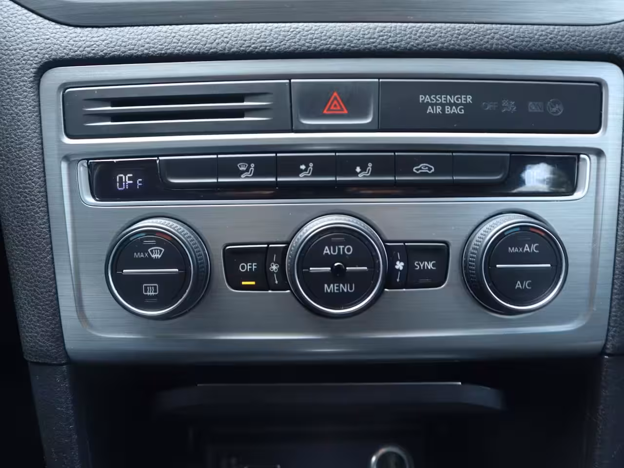 Volkswagen Golf Sportsvan 1.2 TSI Comfortline | Clima | Cruise | Multimedia/Navi | PDC | Trekhaak |
