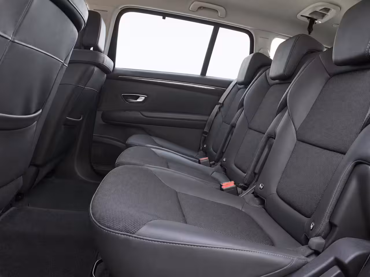 Renault Espace 1.6 TCe Dynamique 7p. | Clima | Cruise | Multimedia/Navi | Stoelverwarming | PDC + Camera