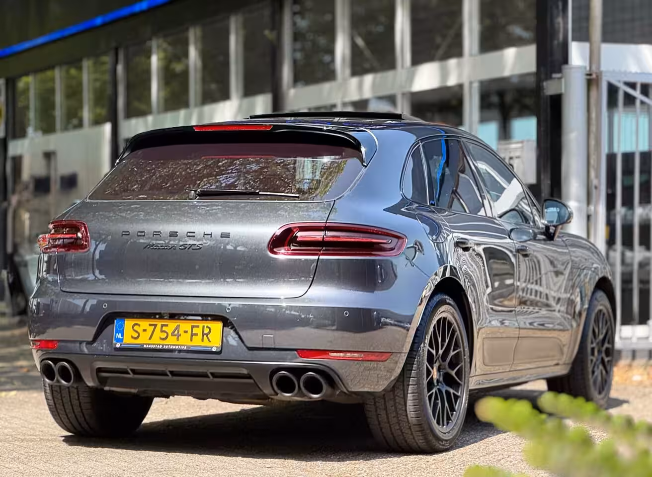 Porsche Macan 3.0 GTS Burmester ACC Pano Cognac L Chrono Vol geoptioneerd Onderhoudshistorie Distronic F