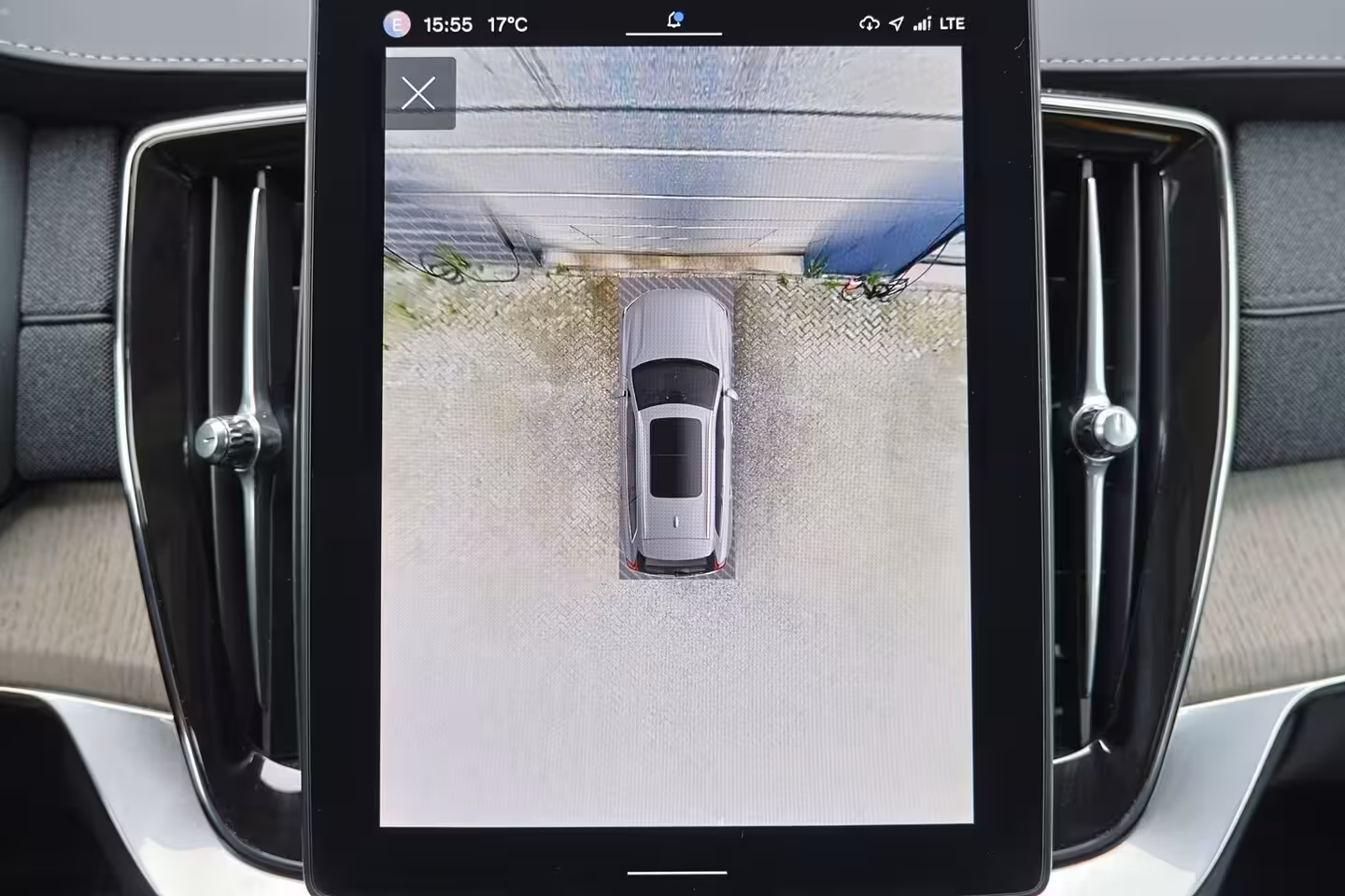 Volvo XC90 T8 Recharge AWD Plus Dark - IntelliSafe Assist & Surround - Panorama/schuifdak - Luchtveri