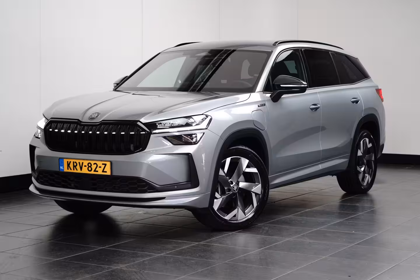 Skoda Kodiaq 1.5 TSI PHEV Sportline Business | Achteruitrijcamera | Cruise control adaptief | Elektrisc