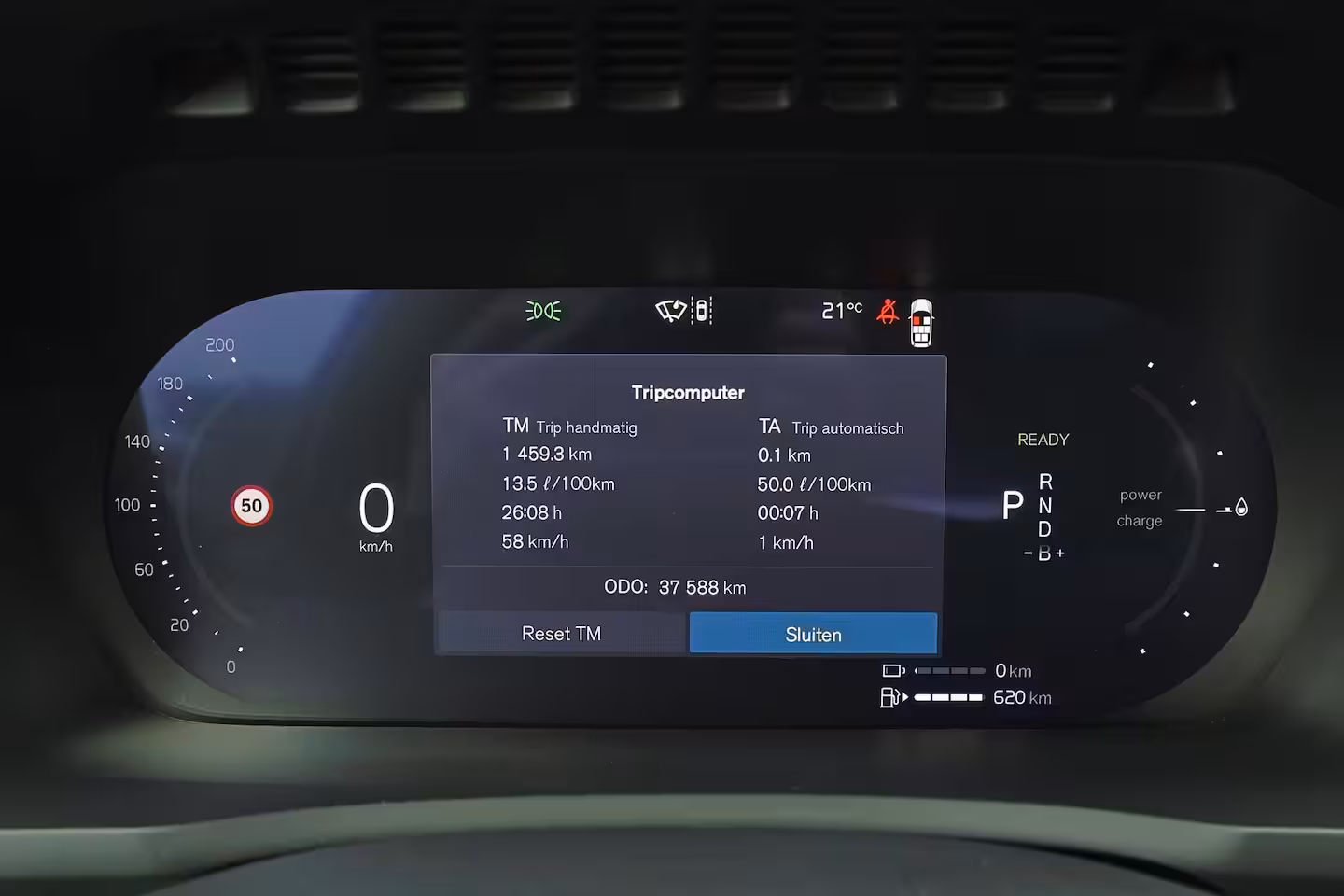 Volvo XC90 T8 Recharge AWD Ultra Dark - Luchtvering - Panorama/schuifdak - IntelliSafe Assist & Surro
