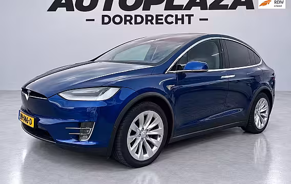 Tesla Model X 75D Base 7p