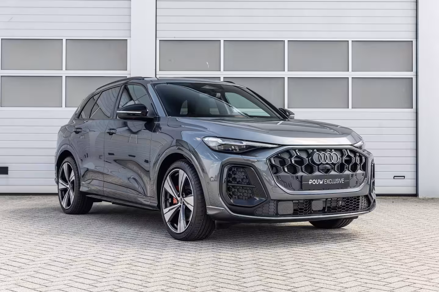 Audi Q5 2.0 e-hybrid 367pk quattro S edition Competition | Panoramadak | Trekhaak | 21" Velgen | B