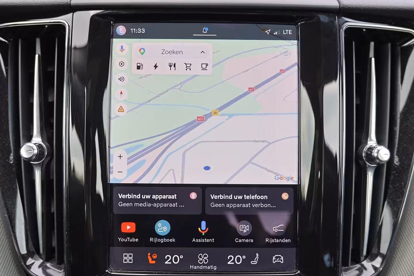 Volvo XC60 T6 Recharge AWD Plus Dark - Panorama/schuifdak - IntelliSafe Assist & Surround - 360º Came