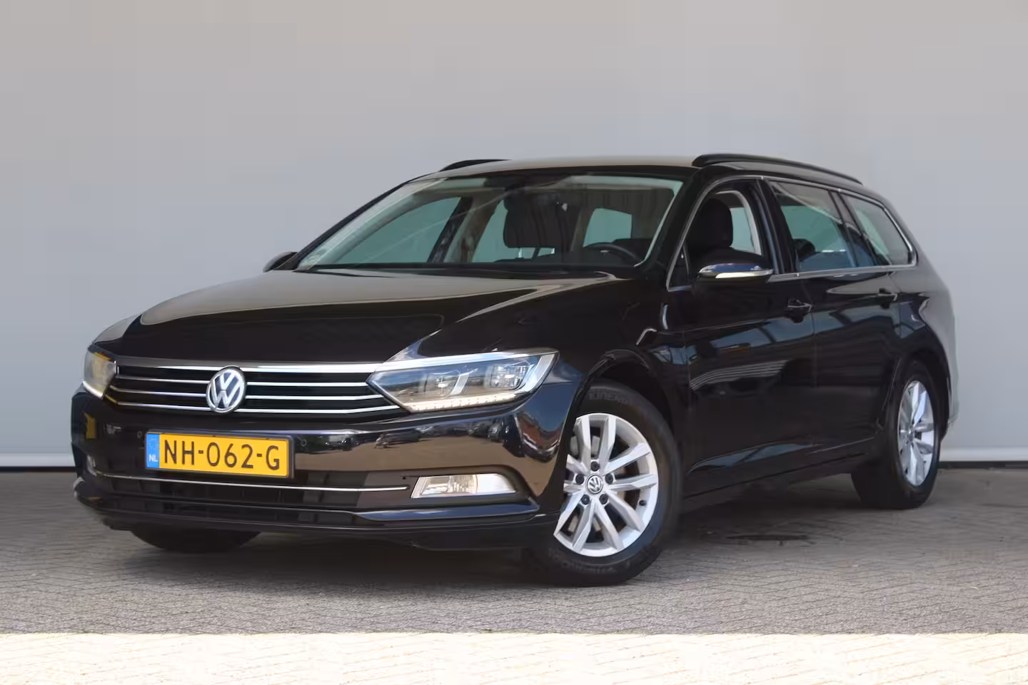 Volkswagen Passat Variant 1.4 TSI ACT Comfortline | Climate control | Navigatie | Cruise control | 16` lichtmetalen