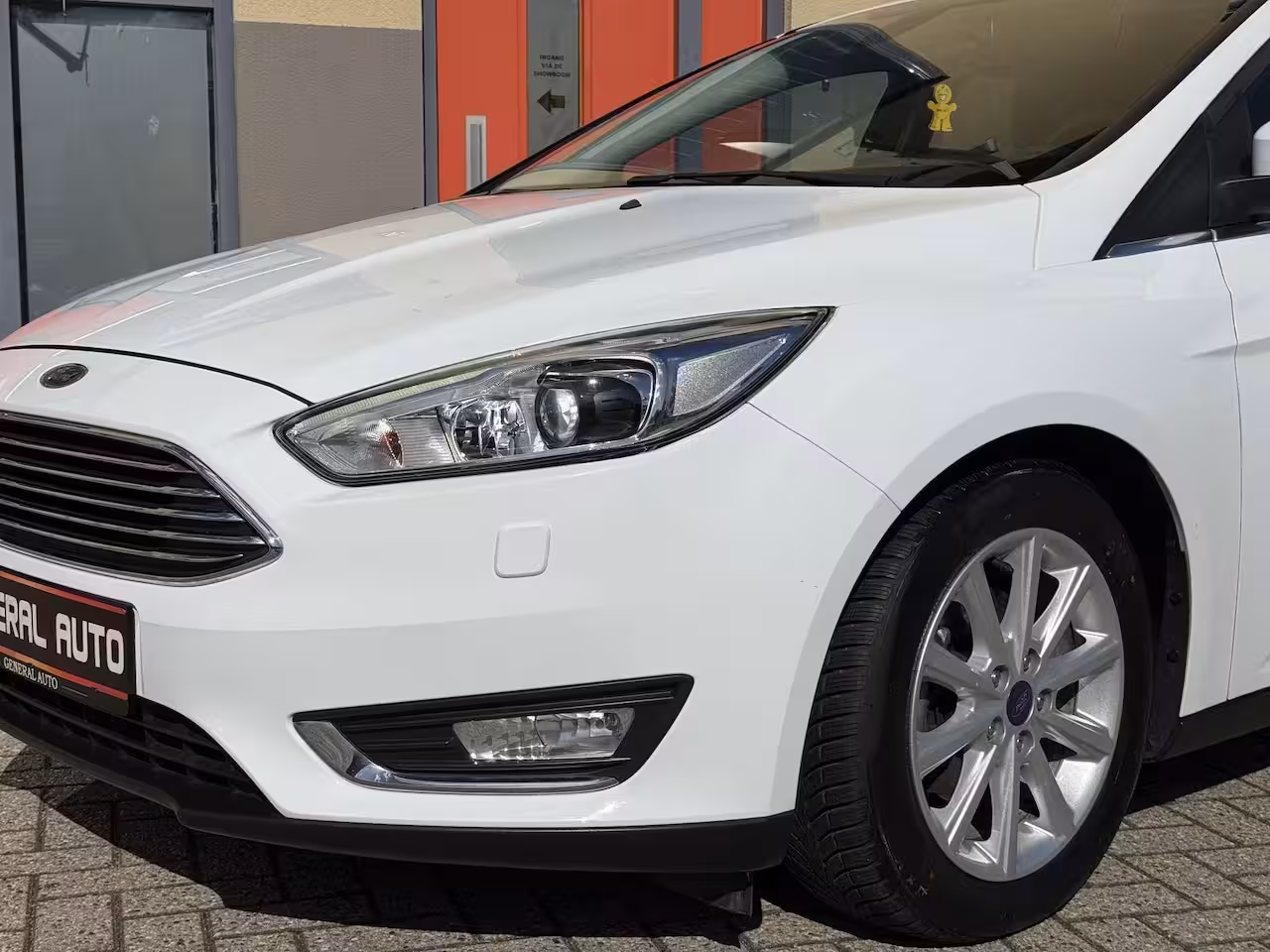 Ford Focus Hatchback 1.0 Titanium, Automaat, Trekhaak,