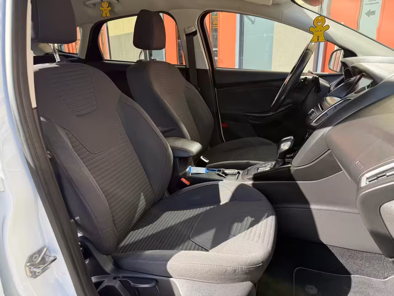 Ford Focus Hatchback 1.0 Titanium, Automaat, Trekhaak,