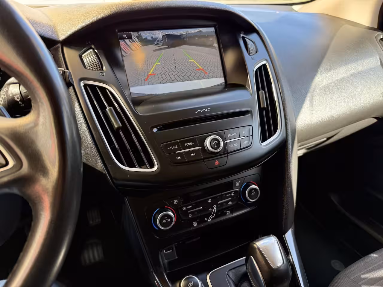 Ford Focus Hatchback 1.0 Titanium, Automaat, Trekhaak,