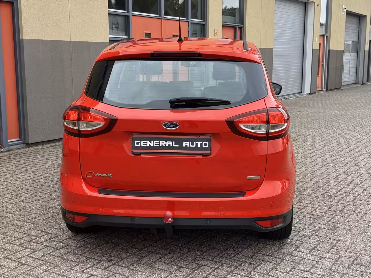 Ford C-Max 1.0 Titanium, Navi, Trekhaak, Nieuwe Distributieri