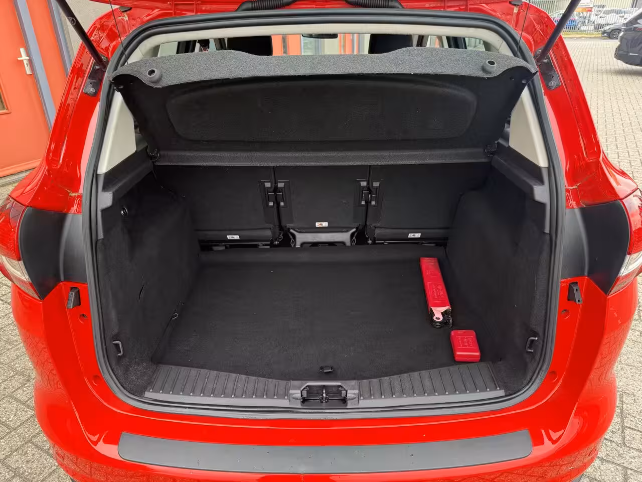 Ford C-Max 1.0 Titanium, Navi, Trekhaak, Nieuwe Distributieri