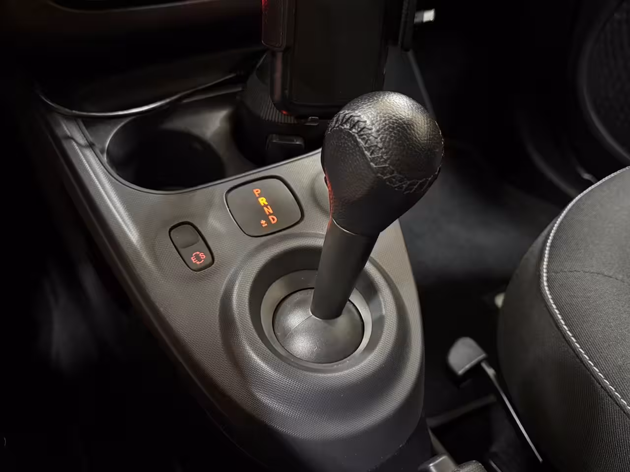 Smart Forfour 1.0 Passion | Automaat | Carplay | Cruise Control | LED | Bicolor | Camera | Lichtmetalen
