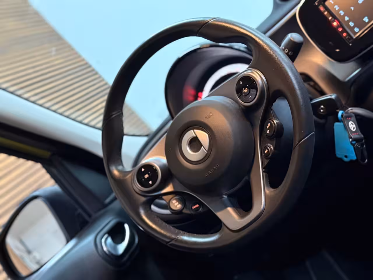 Smart Forfour 1.0 Passion | Automaat | Carplay | Cruise Control | LED | Bicolor | Camera | Lichtmetalen