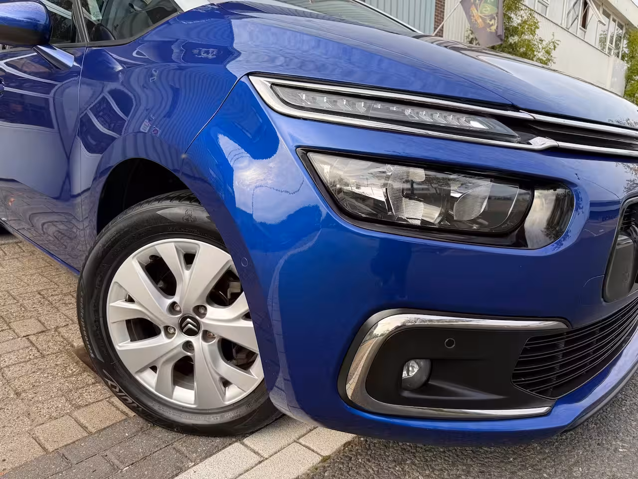Citroën Grand C4 Picasso 1.2 PureTech LMV16/LED/PDC/CAM/NAVI