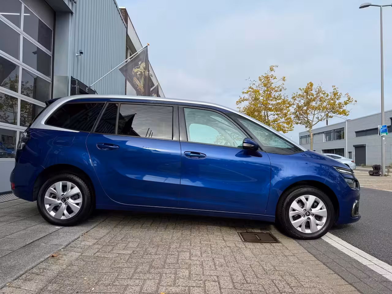 Citroën Grand C4 Picasso 1.2 PureTech LMV16/LED/PDC/CAM/NAVI