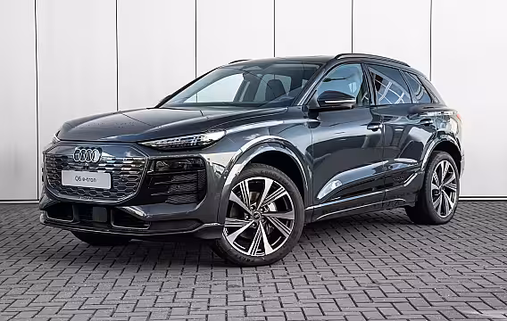 Audi Q6 e-tron Advanced edition | Adaptive air suspension | Adaptive cruise control | sound system