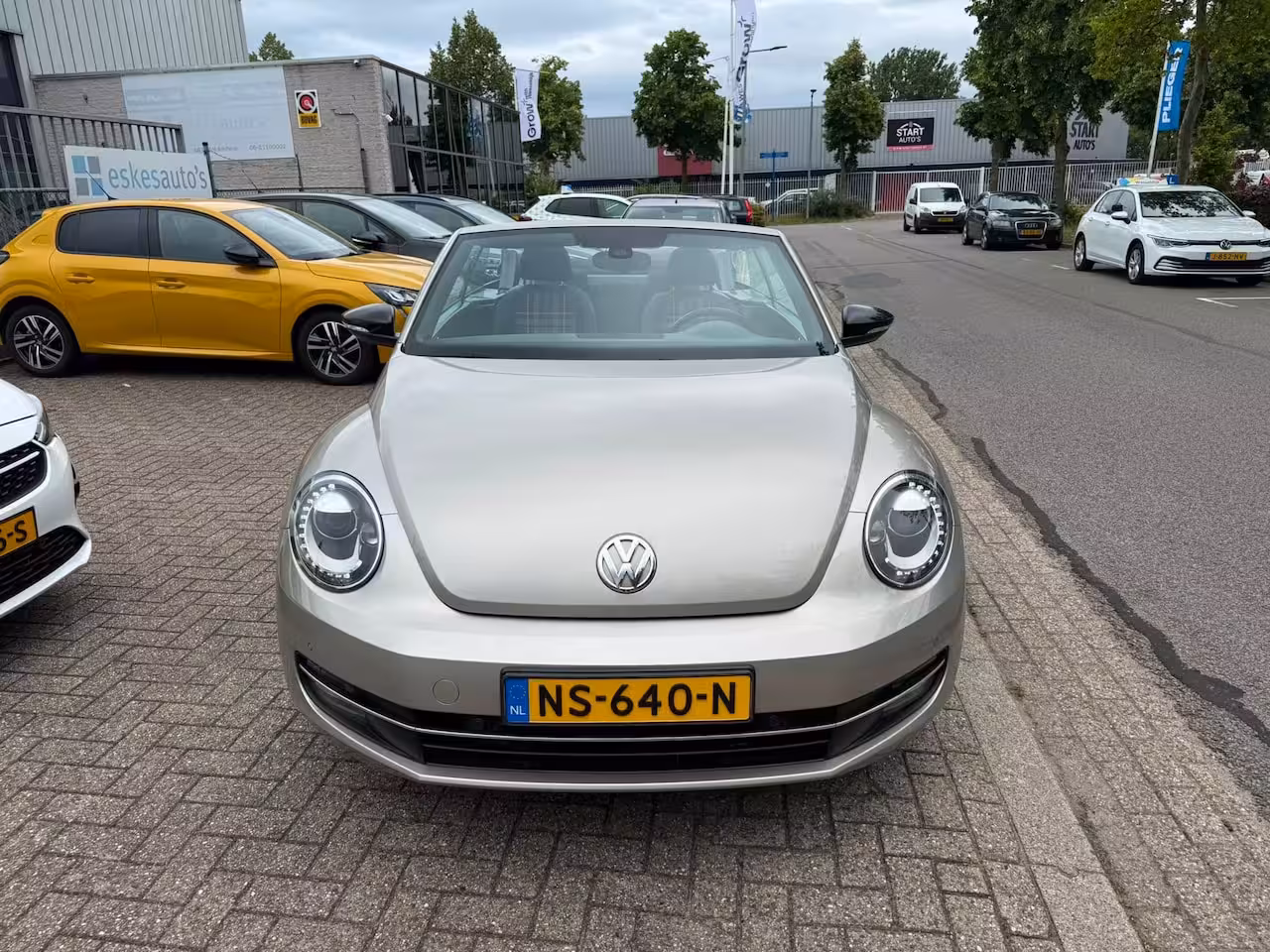 Volkswagen Beetle Cabriolet 1.4 TSI Sport BlueMotion, Automaat, Airco, fender Audio
