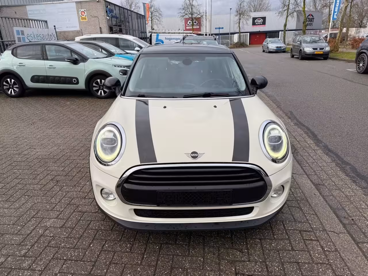 Mini Cooper 1.5 Pepper, Navi, Airco, INC BTW