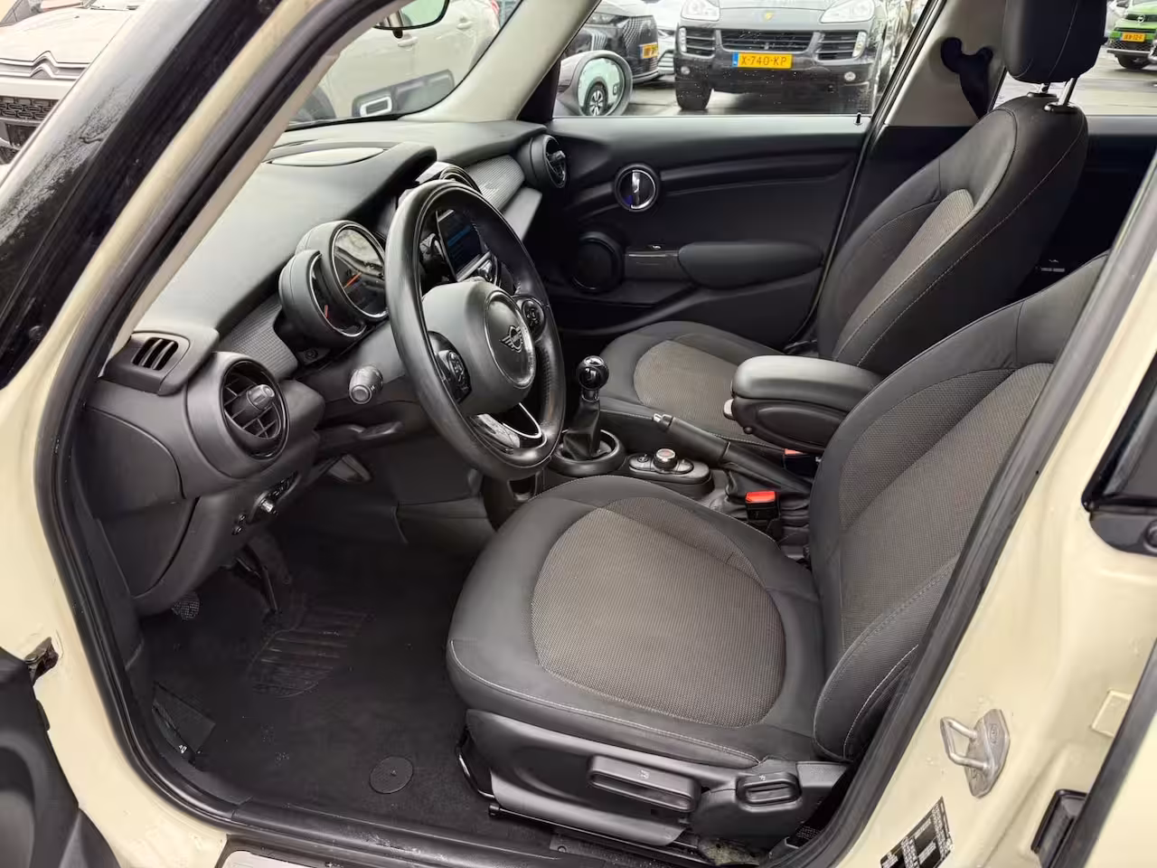 Mini Cooper 1.5 Pepper, Navi, Airco, INC BTW