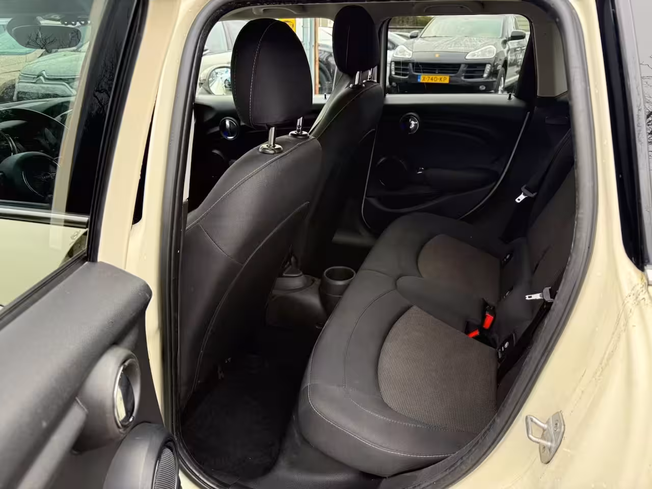 Mini Cooper 1.5 Pepper, Navi, Airco, INC BTW