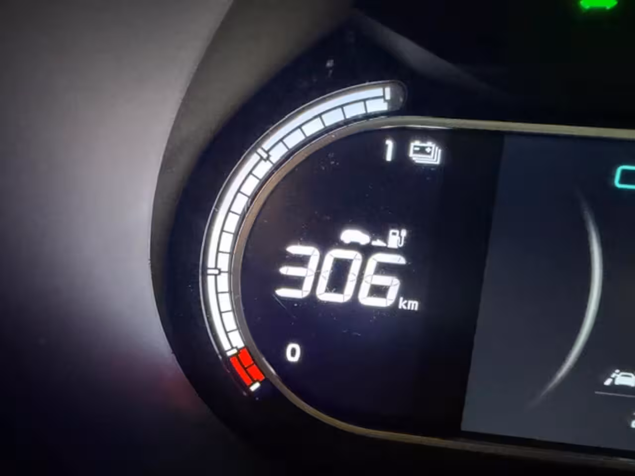 Kia e-Soul DynamicLine 39.2 kWh | Automaat | Clima | Cruise | Camera | Navi | PDC Voor & Achter | Ori