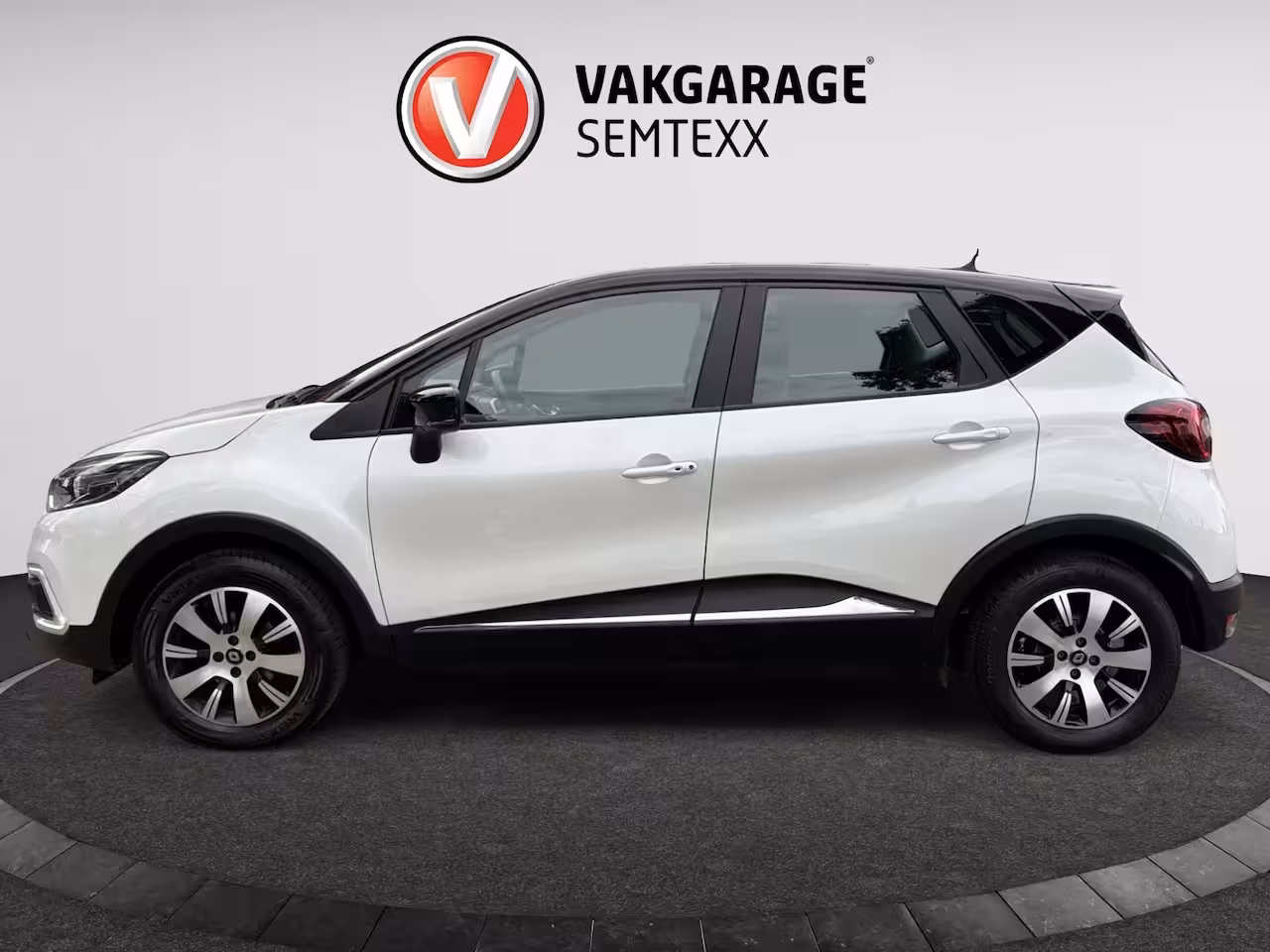 Renault Captur 0.9 TCe Intens | Clima | Cruise | Navi | PDC Achterzijde | Stoelverwarming | IsoFix | Appl
