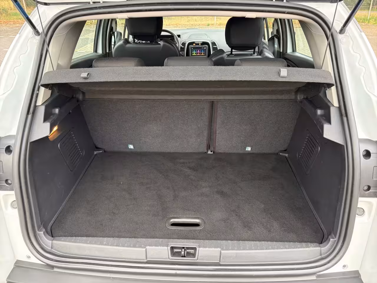Renault Captur 0.9 TCe Intens | Clima | Cruise | Navi | PDC Achterzijde | Stoelverwarming | IsoFix | Appl