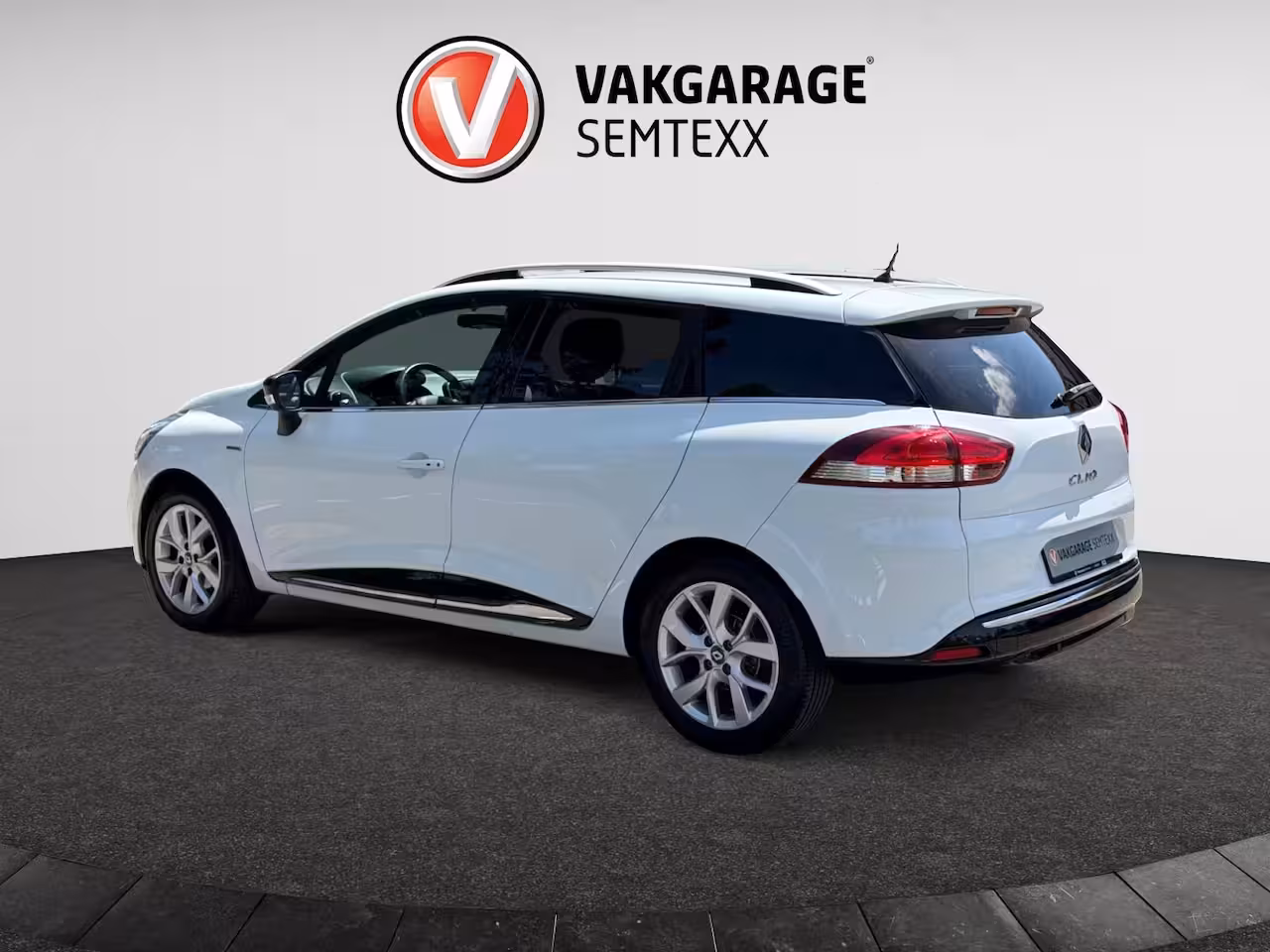 Renault Clio Estate 0.9 TCe Limited | Orig. NL Auto | 2de Eigenaar | Airco | Cruise | Dakrails | Navi | PDC Ac