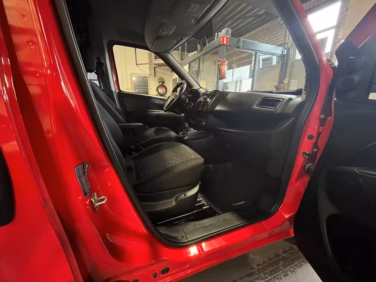 Opel Combo 1.3 CDTi L1H1 euro 6 Sport airco LEZEN AUB N.A.P