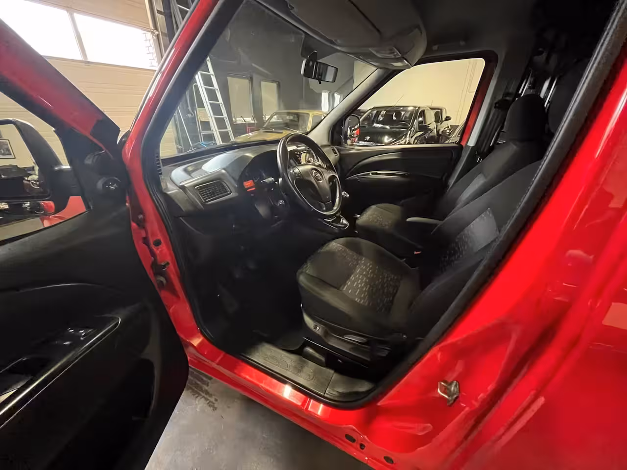 Opel Combo 1.3 CDTi L1H1 euro 6 Sport airco LEZEN AUB N.A.P