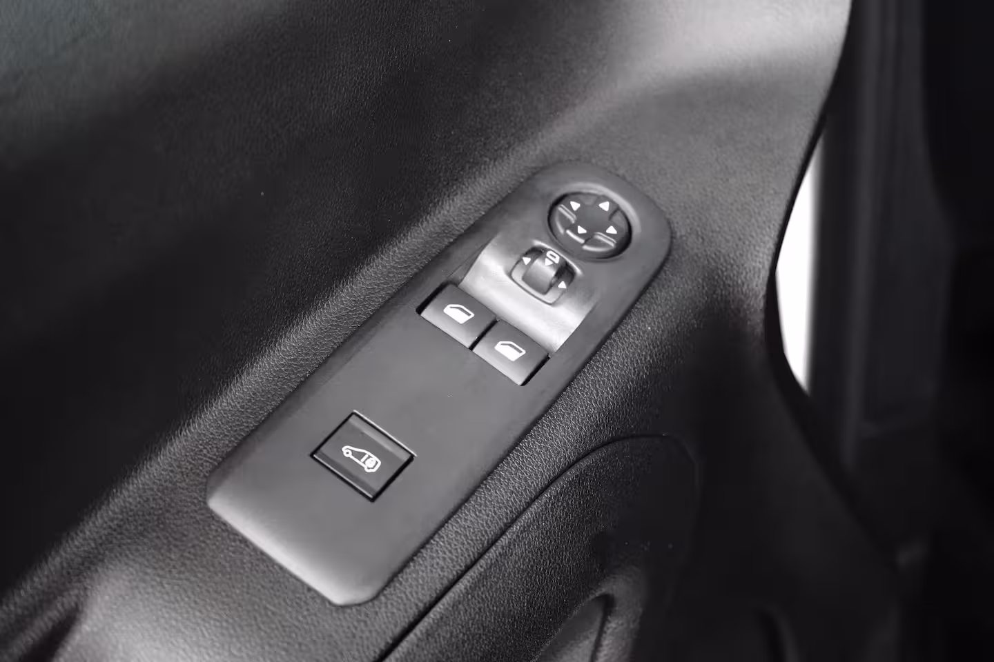 Opel Combo 1.5 BlueHDi 100 S&S L1 | 2 zitplaatsen rechtsvoor | 3 zits | Airco