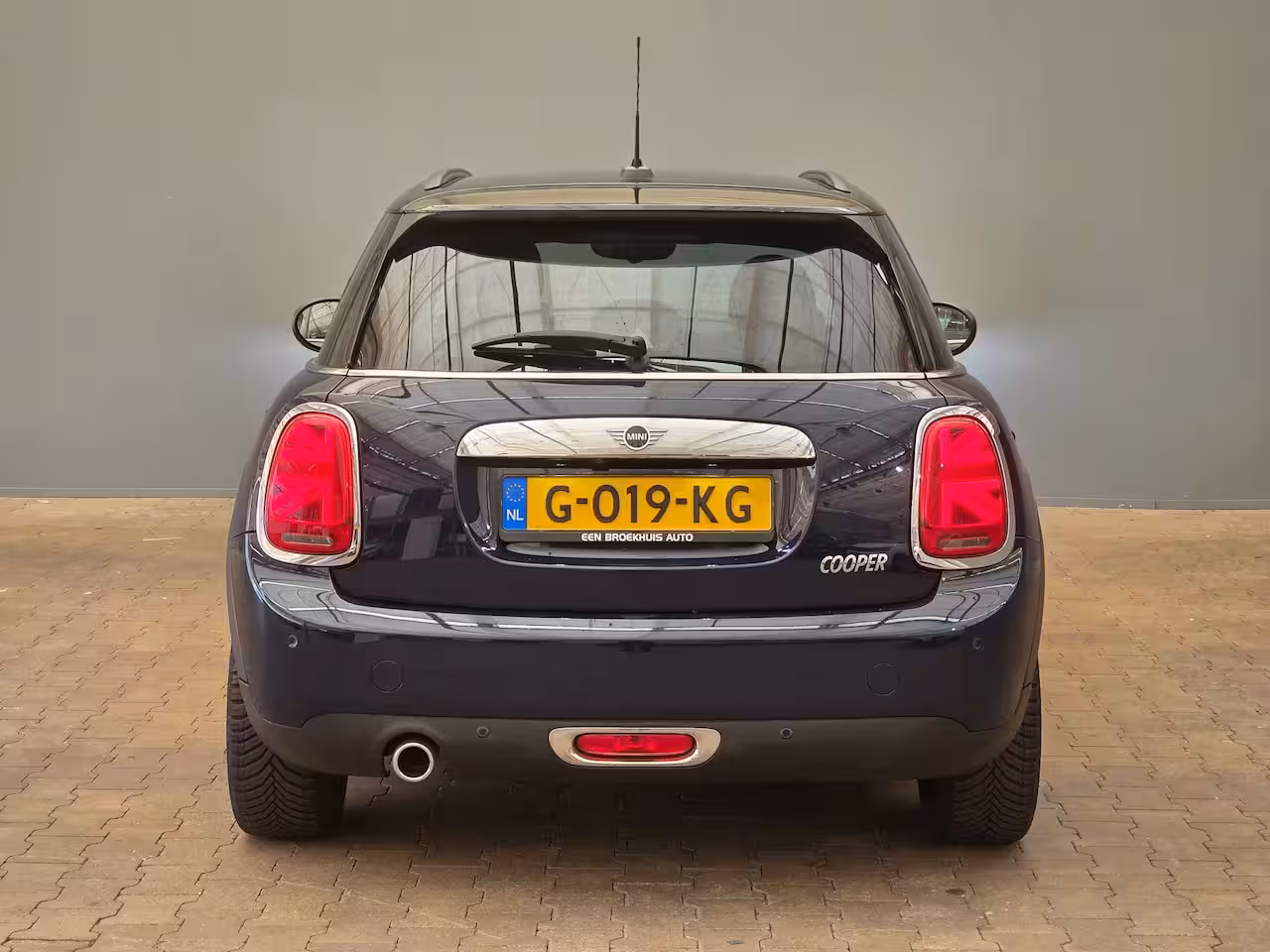 Mini 5-Deurs 1.5 Cooper Chili Luxe Lederen Bekleding | 17" Lichtmetaal | Camera | Parkeersensoren Rondo