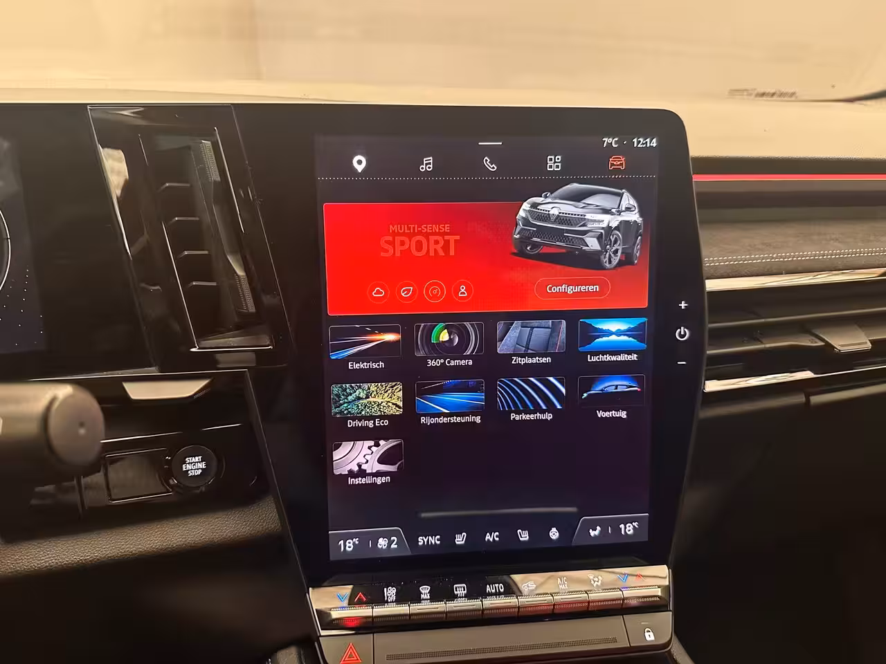 Renault Austral 1.2 E-Tech full hybrid iconic esprit Alpine Rondomzicht Camera | 20" Lichtmetaal | Navigat