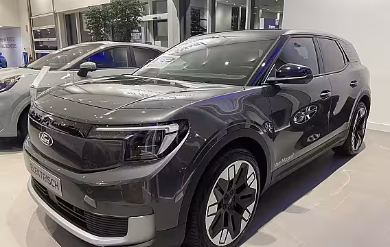 Ford Explorer Premium Extended Range RWD 79 kWh | Te bestellen | PANORAMADAK | HEAD-UP DISPLAY | 360 GRA