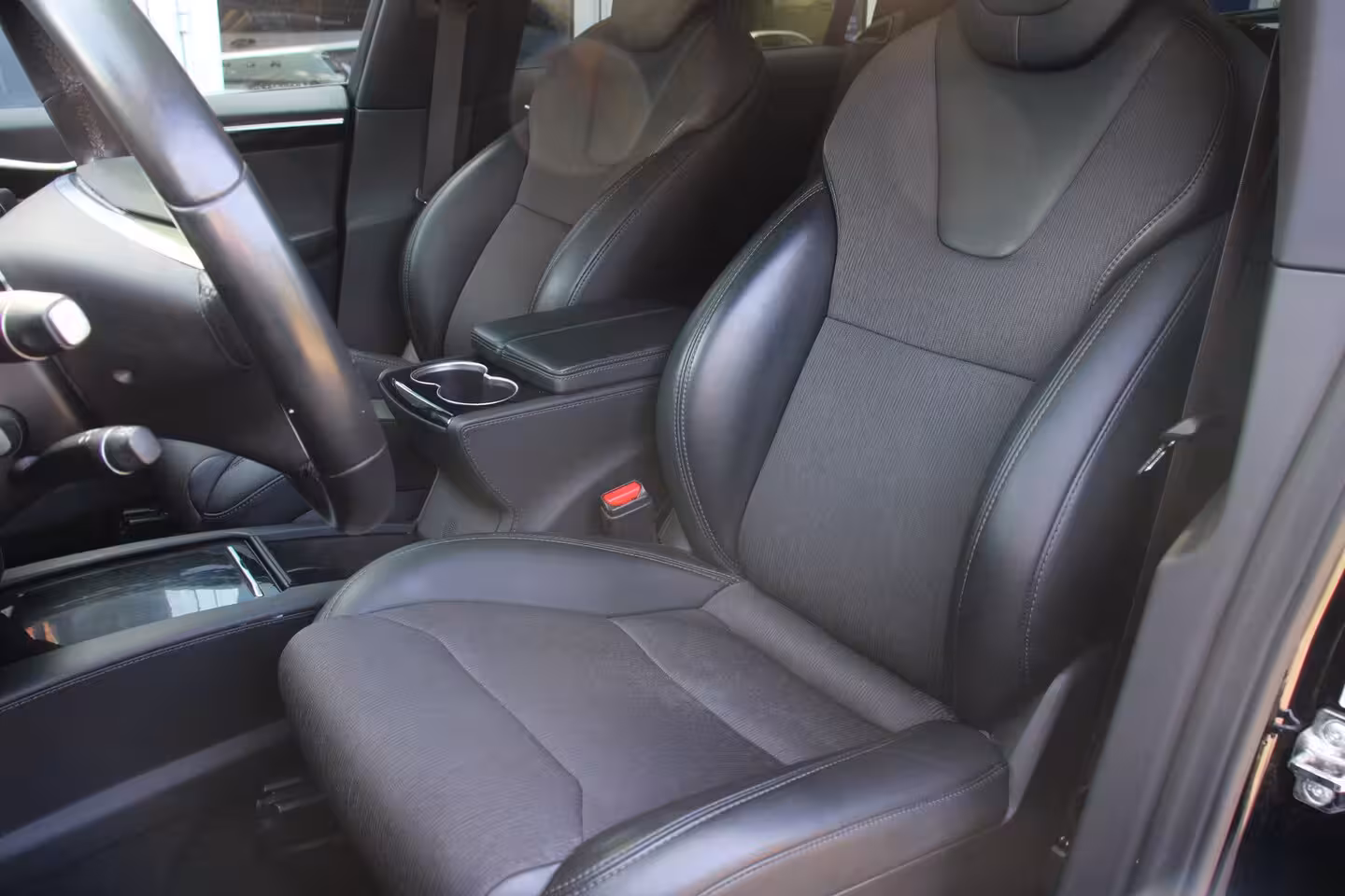 Tesla Model X 75D Base | NL-AUTO | 1E EIGENAAR | ADAPTIVE CRUISE | CAMERA | GROOT NAVI | ELEKTR. STOEL |