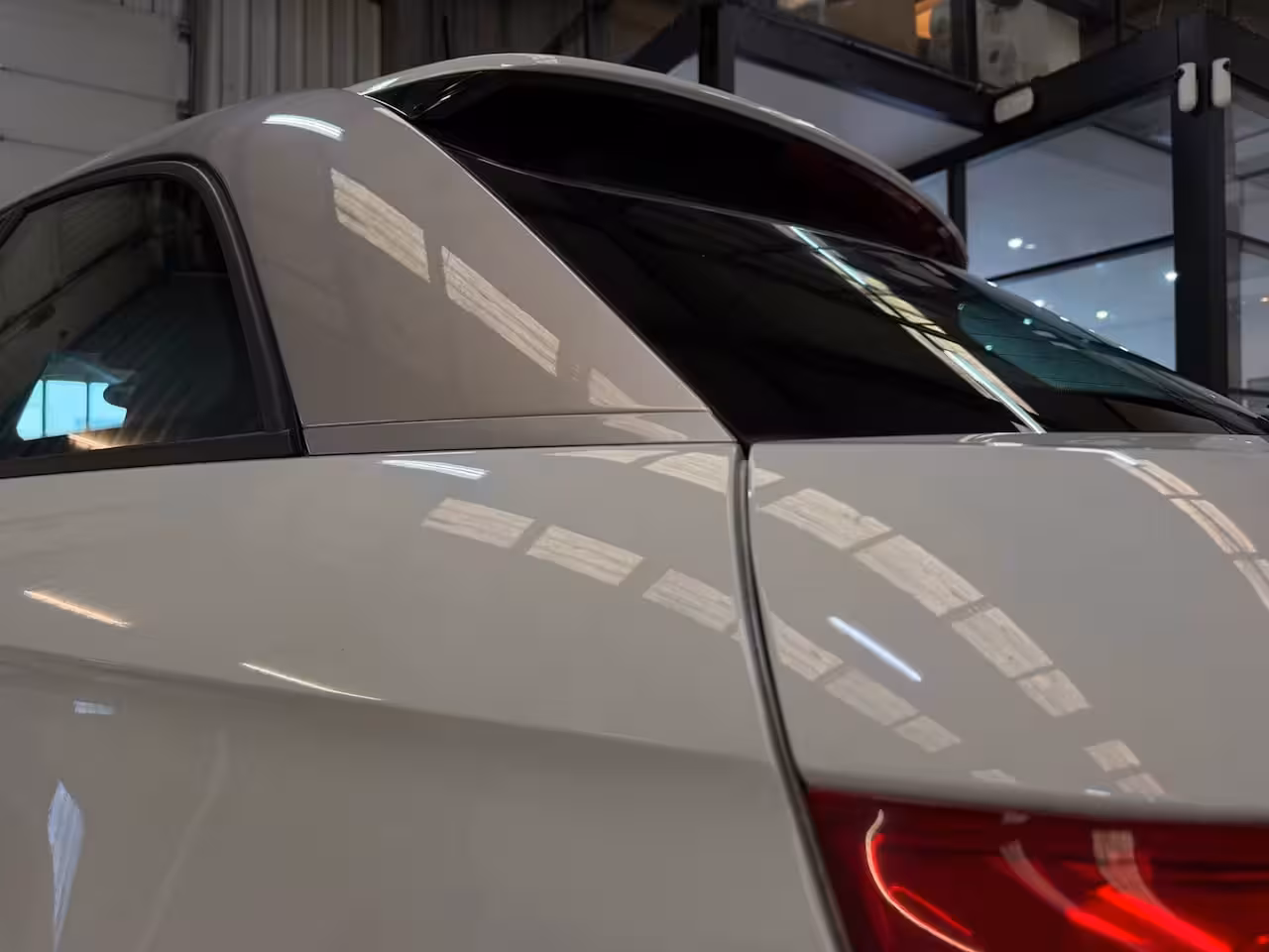 Audi A1 1.2 TFSI Ambition Nette auto Dealer onderhouden Navigatie Bluetooth verbinding Stoelverwar
