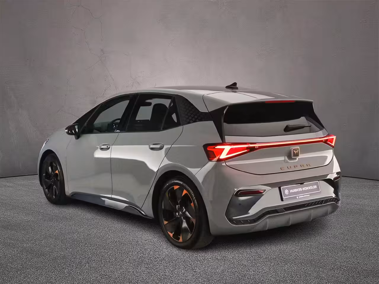 Cupra Born Adrenaline 62 kWh 204pk Automaat Adaptive cruise control, Navigatie, Stuurwiel verwarmd, A
