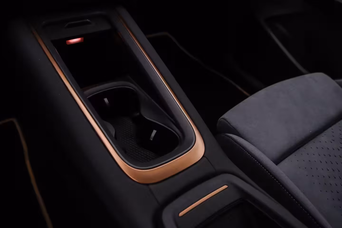 Cupra Born Adrenaline 62 kWh 204pk Automaat Adaptive cruise control, Navigatie, Stuurwiel verwarmd, A