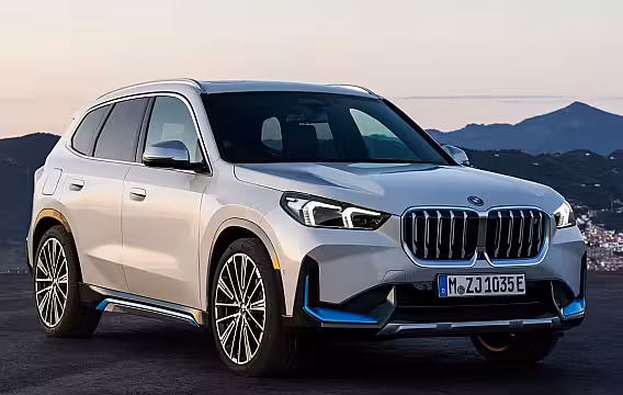 BMW iX1