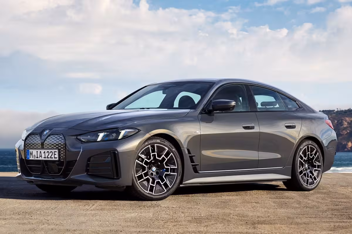 BMW i4