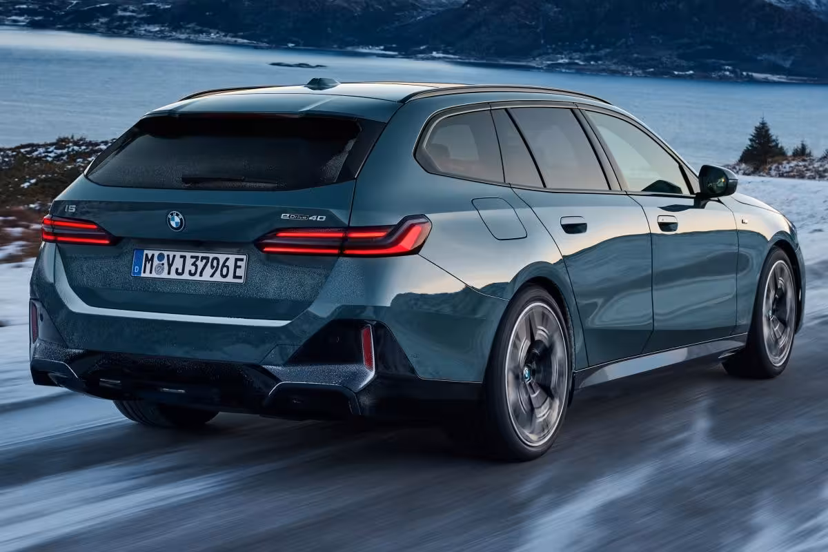 BMW i5 Touring