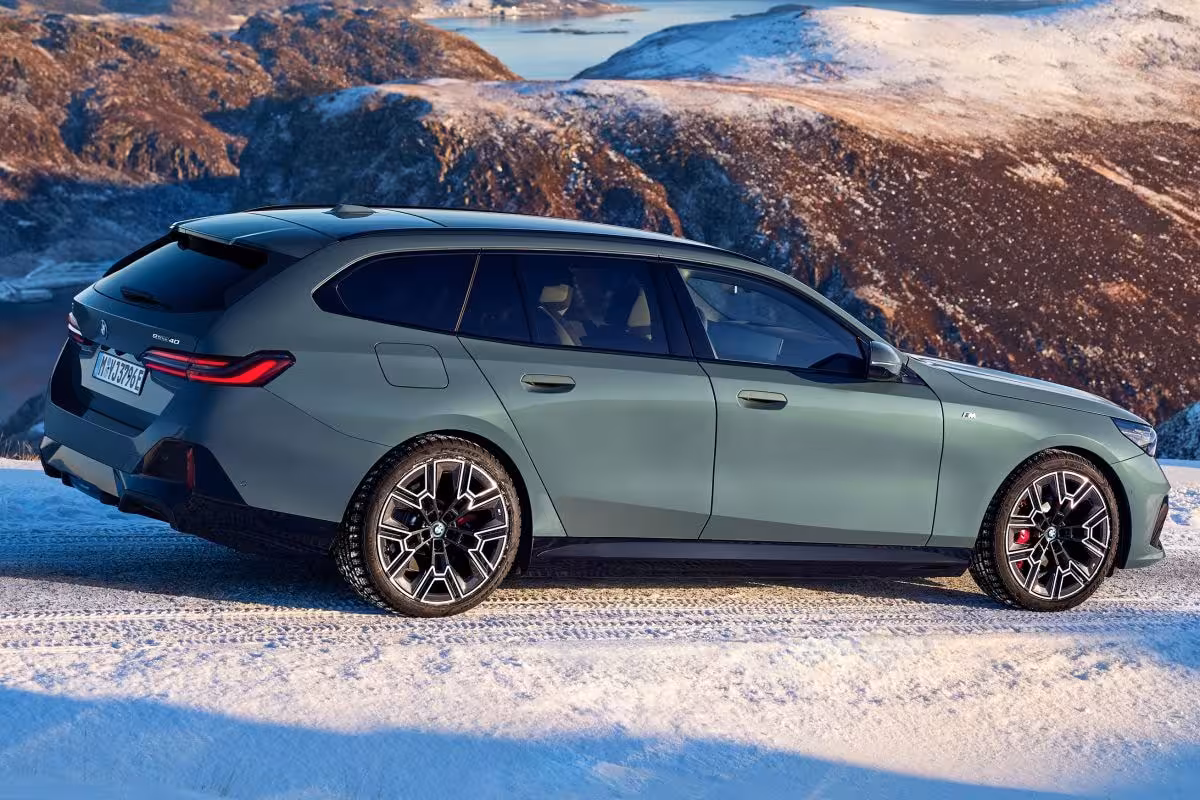 BMW i5 Touring