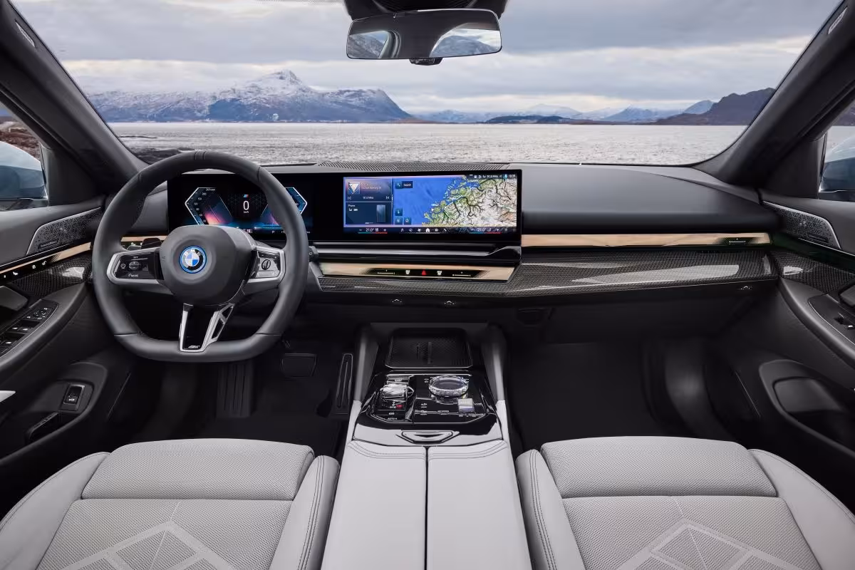 BMW i5 Touring