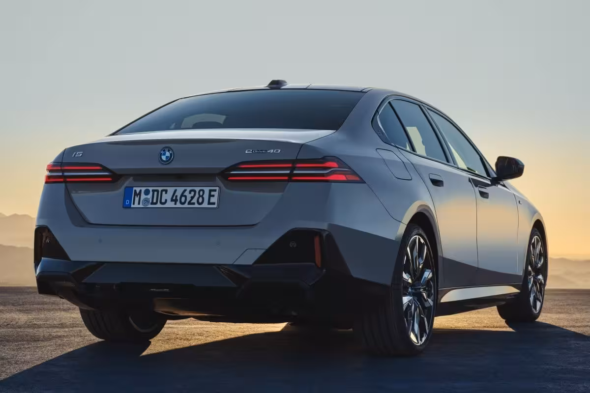 BMW i5