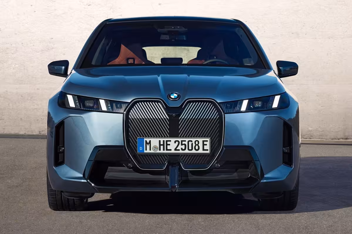 BMW iX