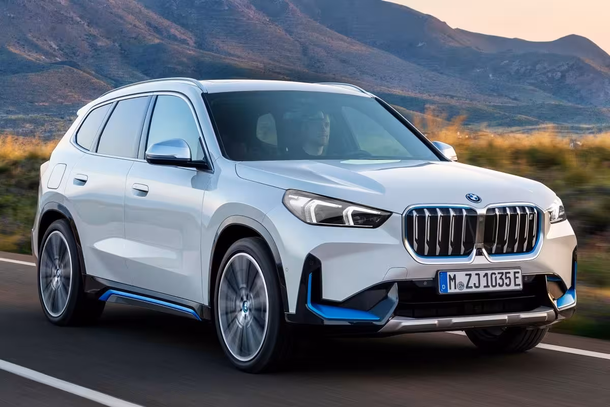 BMW iX1