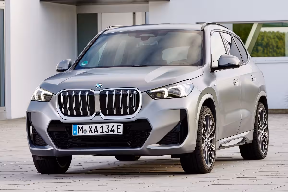 BMW iX1
