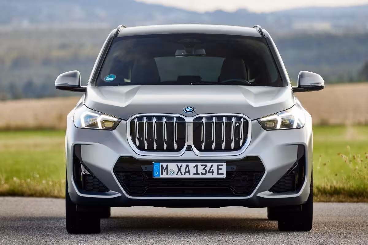 BMW iX1