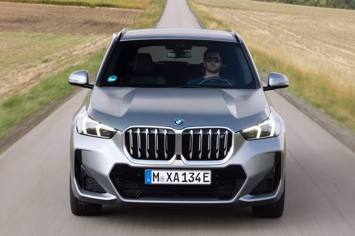 BMW iX1