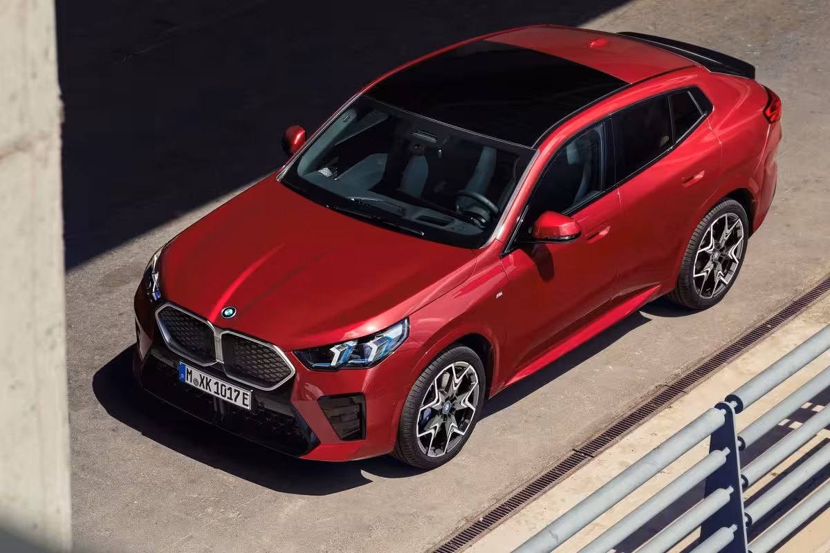 BMW iX2